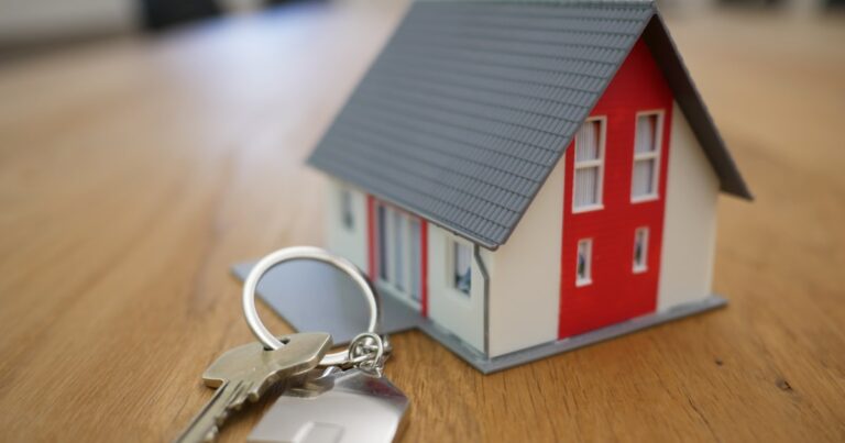 Rental Broker: The $3,200 Mistake Nobody Warns You About